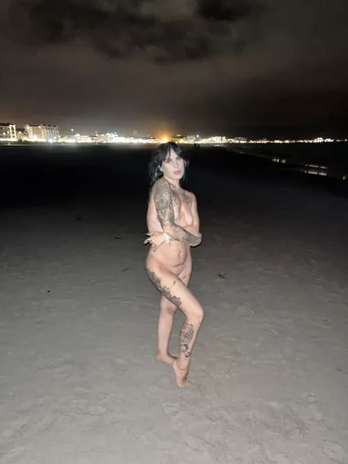 I’m up for a dip at the beach 😜