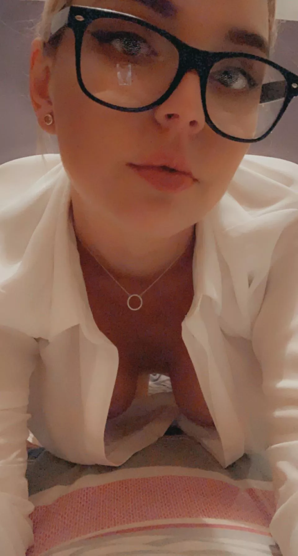 😇
