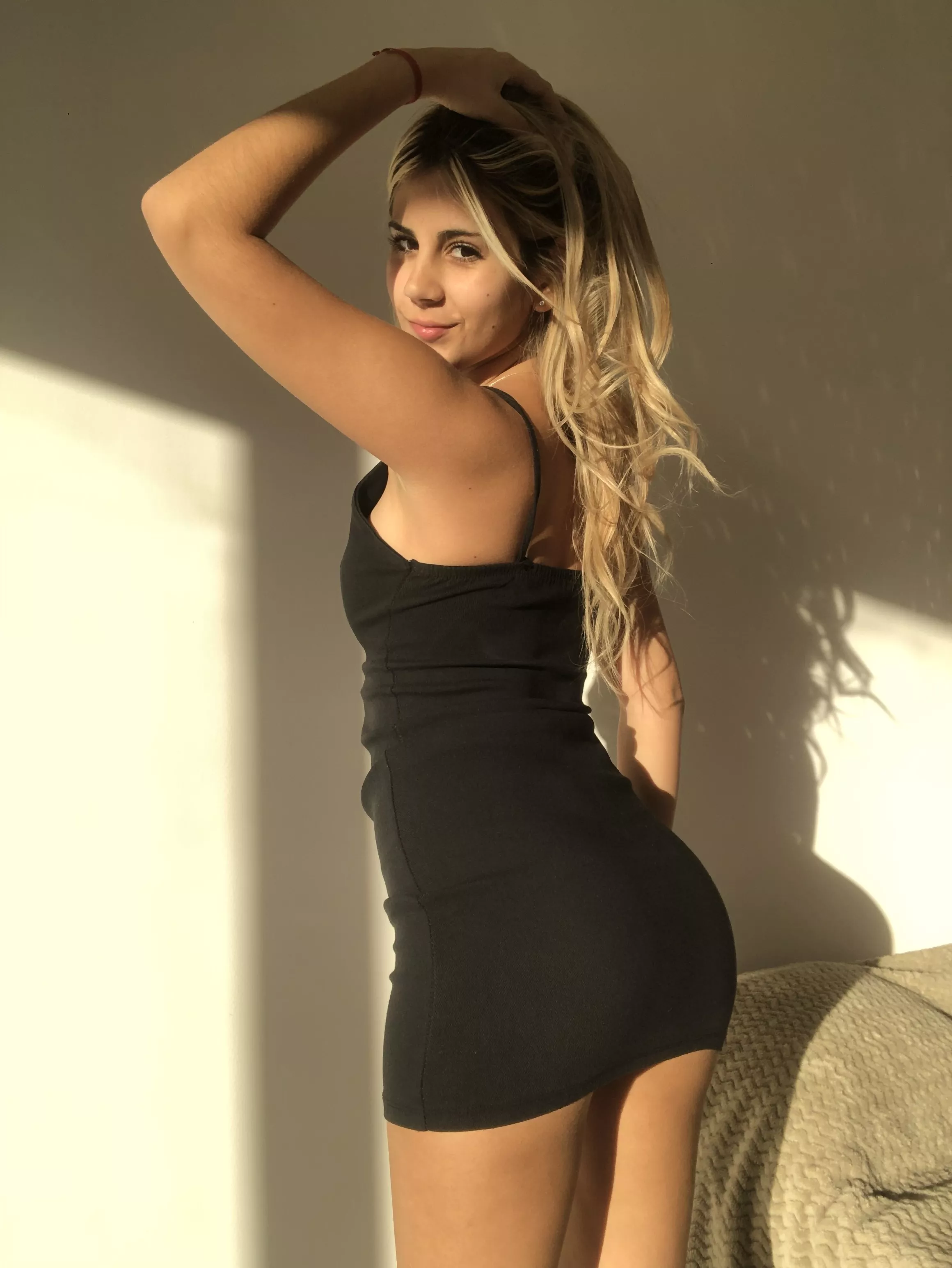 Black dress 🖤