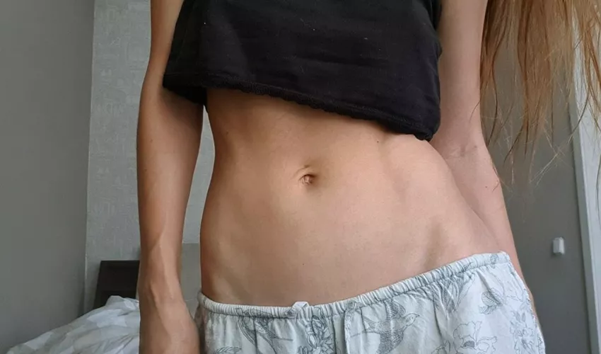 Flat tummy, firm ass and beautiful breasts, that's all about me.