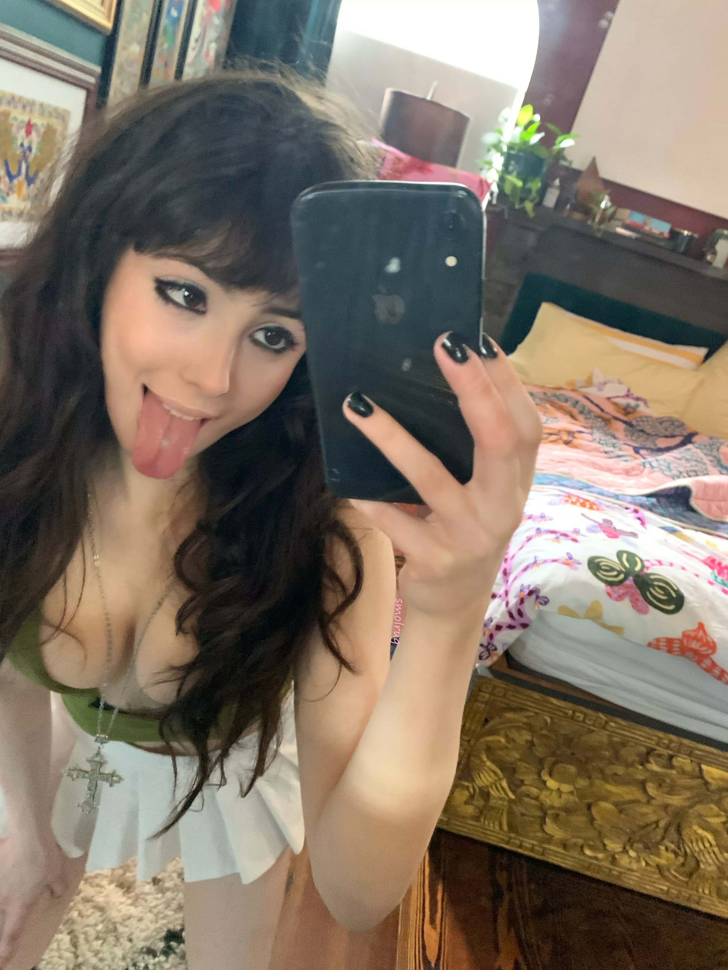 I hope you like smol horni virgins 💚 18f