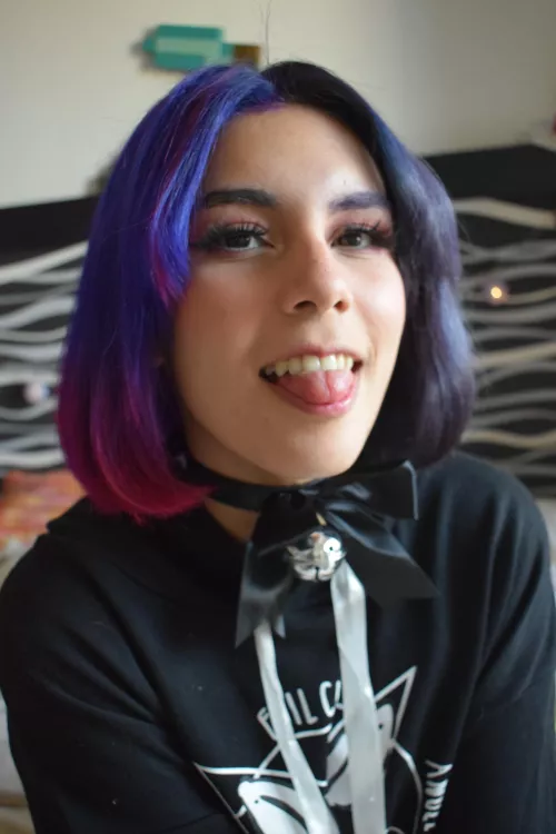 I've never tasted an older man before... 🥺👉👈