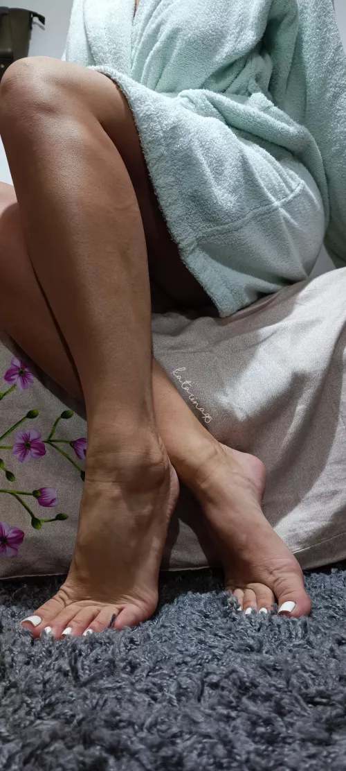 Late night worship? Sounds good to me 🥰