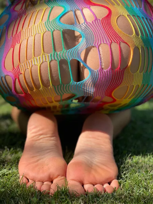 Tomorrow I will do my pedicure, what color should I do? Help me to decide :)