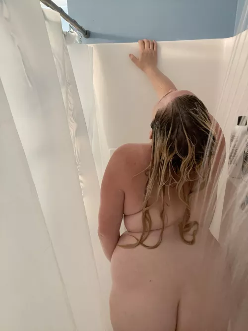 Can you help me get my back? 😈