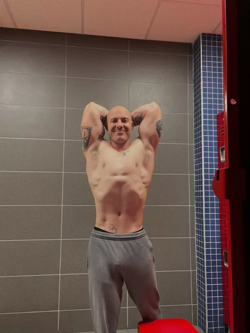 Do you guys like my bulge?