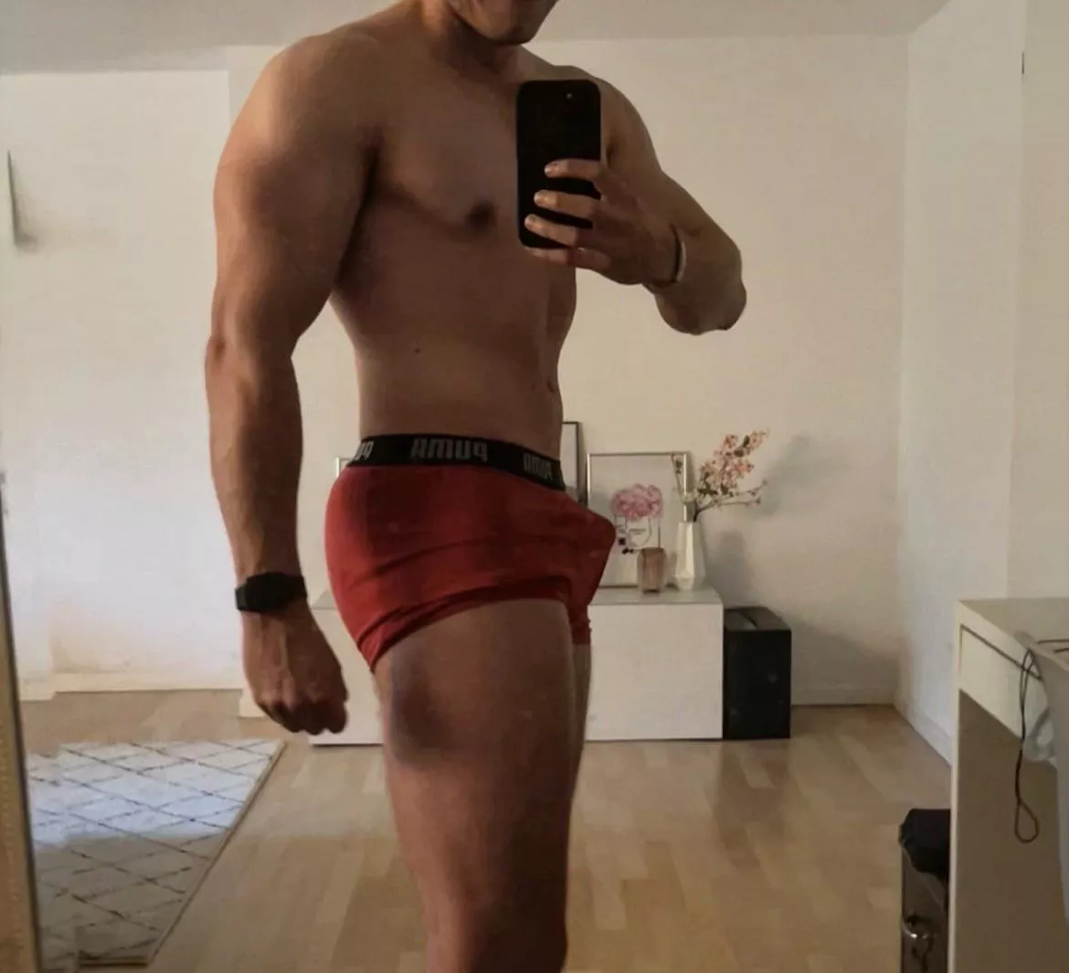 [m] preworkout 😋