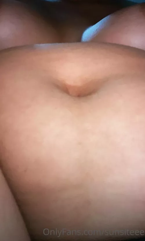 POV I’m sitting on u😚