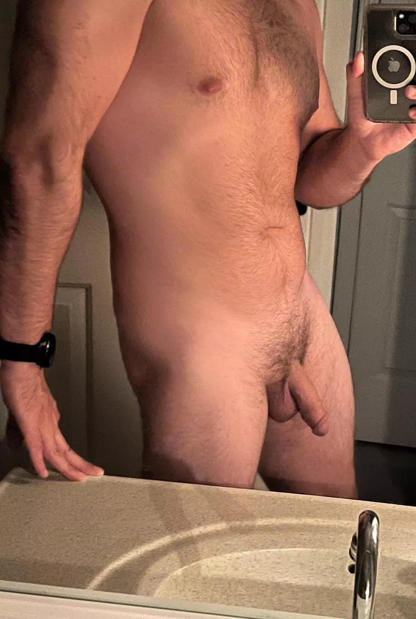 37, 5’11”,185