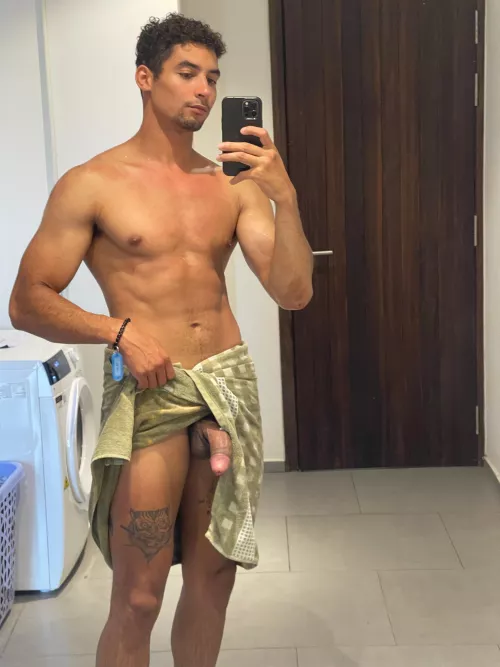 Be a good boy and help me out will ya