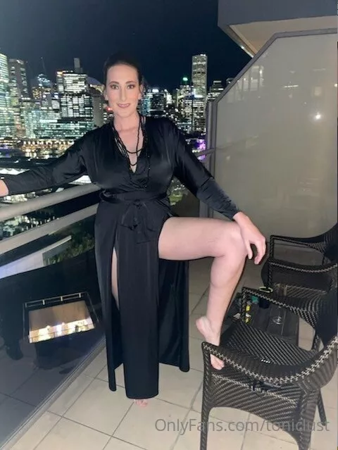Bonnie Tonic is the Best XXX Show Girl Australia 2022. This sexy Aussie Outback Stripper is Down to Earth and Natural! Happy and Bubbly Bonnie is well known for sexy premium snaps and hardcore xxx party shows Bonnie Tonic is the Best XXX Show Girl Australia 2022. This sexy Aussie Outback Stripper is Down to Earth and Natural! Happy and Bubbly Bonnie is well known for sexy premium snaps and hardcore xxx party shows