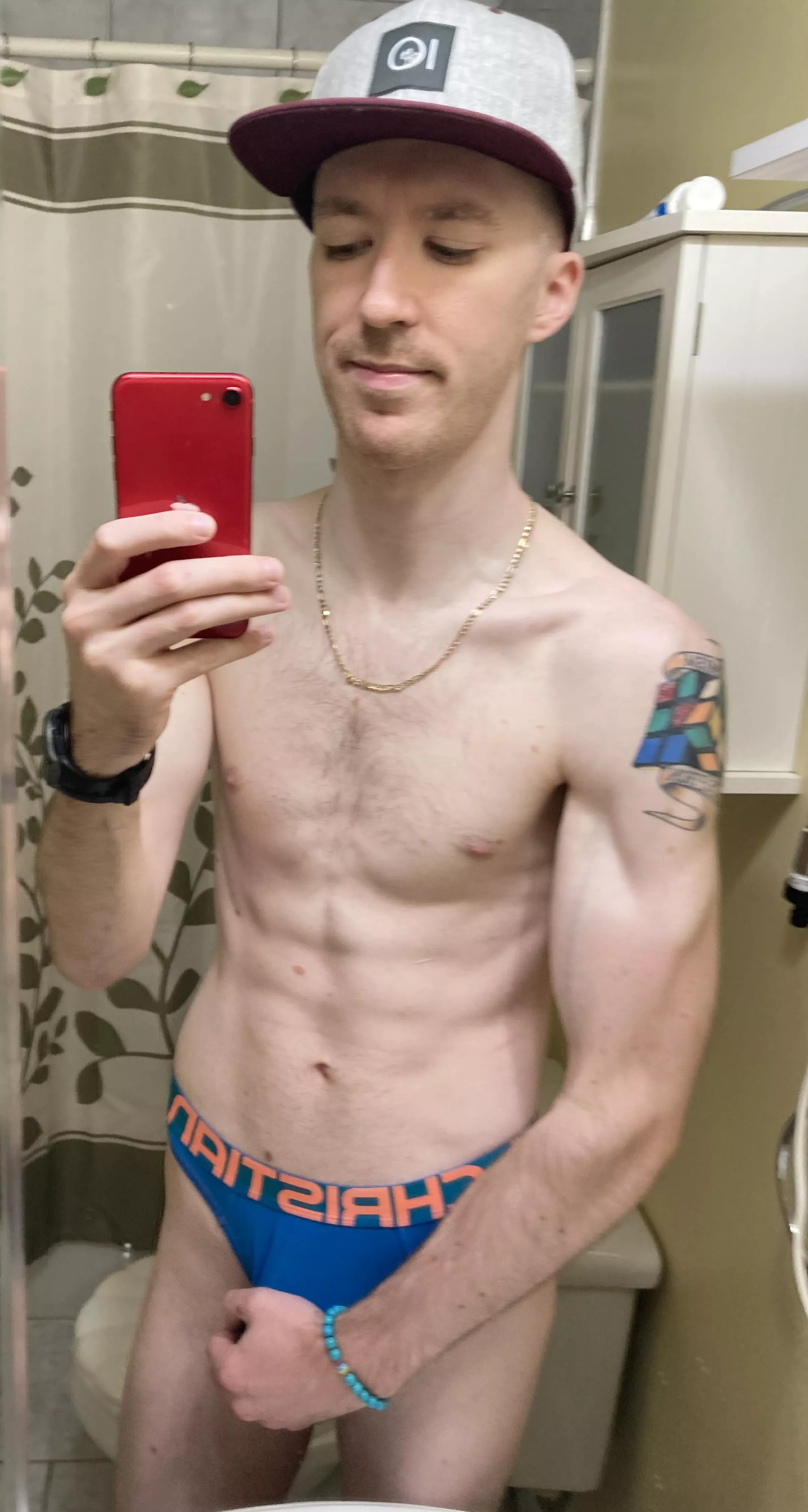 Bottom Boi…