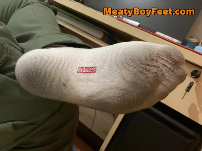 Do you love meaty boyfeet?