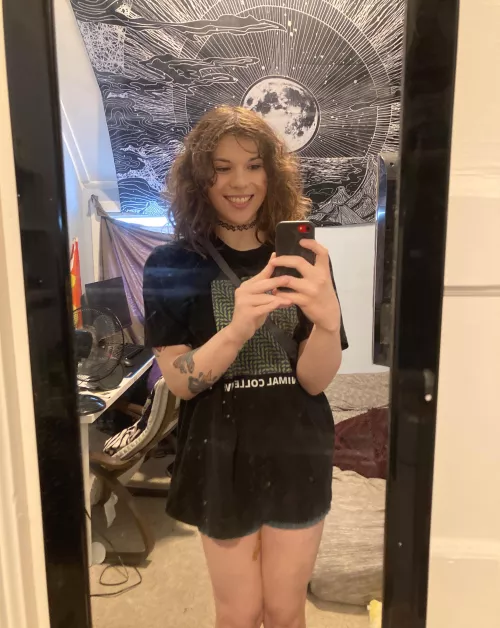 feeling cute and fem 😇