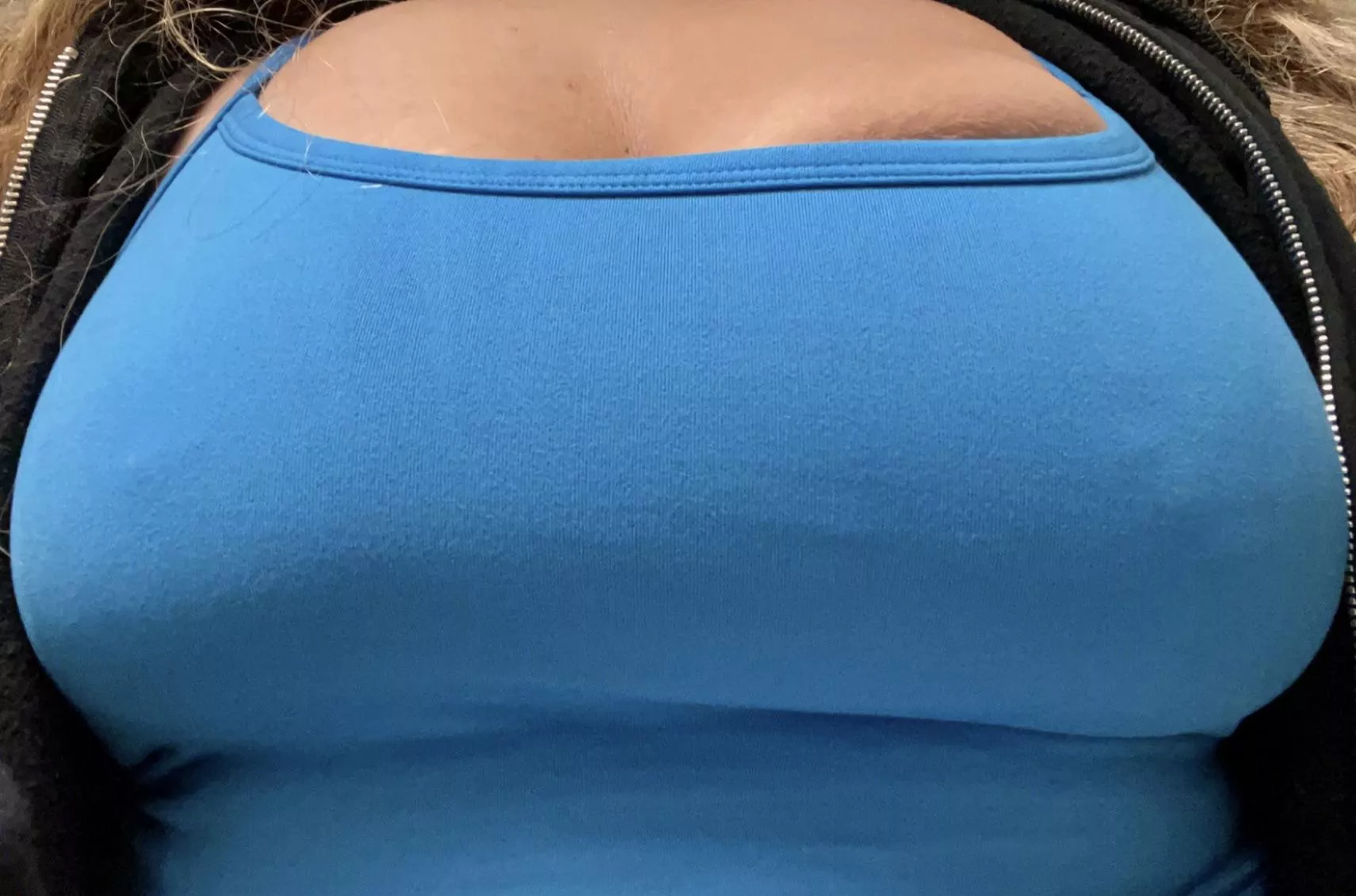 I don’t get embarrassed when they get hard in public and everyone can see, I get turned on