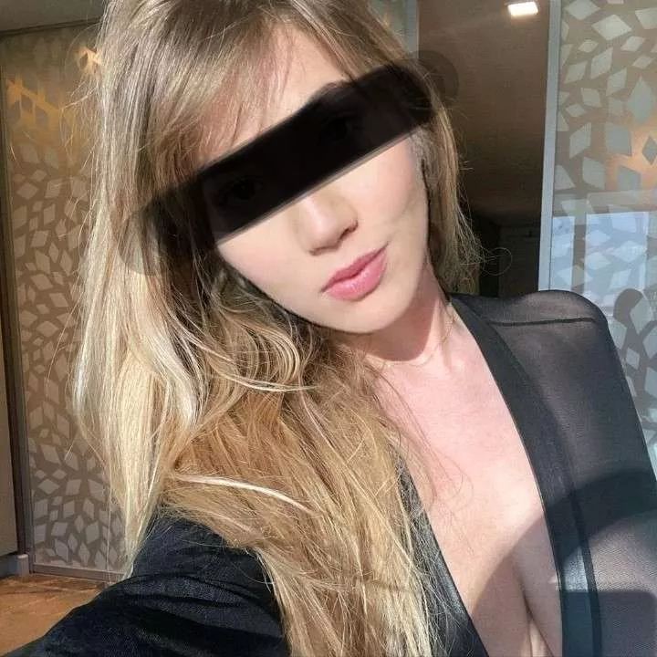 I'm a bored and bitchy 34f married housewife. I'm looking for an obedient boytoy to be my tribute slave while my husband is out of town. If I like you, I'll keep you around. MUST HAVE 2ND SCREEN. DONT BE AN ASSHOLE. I'm a bored and bitchy 34f married housewife. I'm looking for an obedient boytoy to be my tribute slave while my husband is out of town. If I like you, I'll keep you around. MUST HAVE 2ND SCREEN. DONT BE AN ASSHOLE.