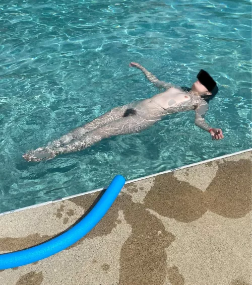 It’s starting to get too cold to be naked outside :(