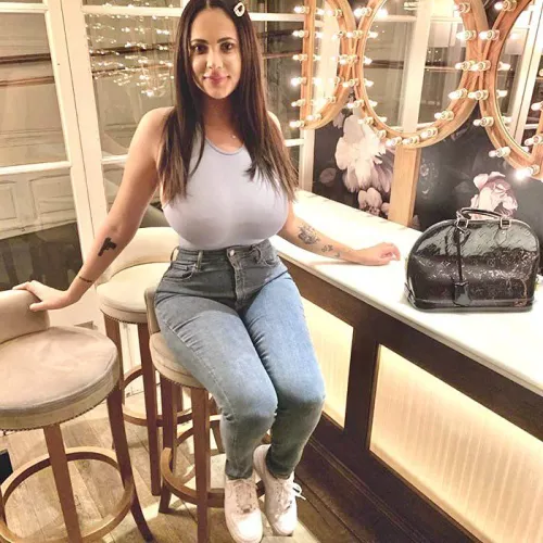 Love this simple look