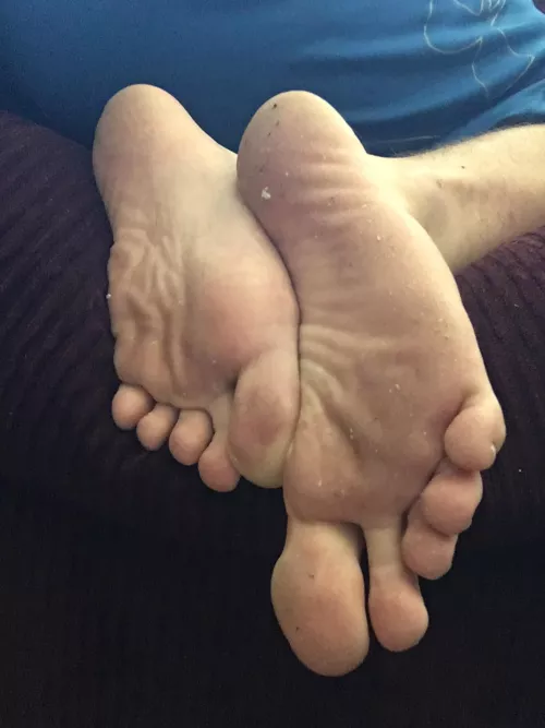 (M19) Just a little dirty from walking around the house barefoot! ;)