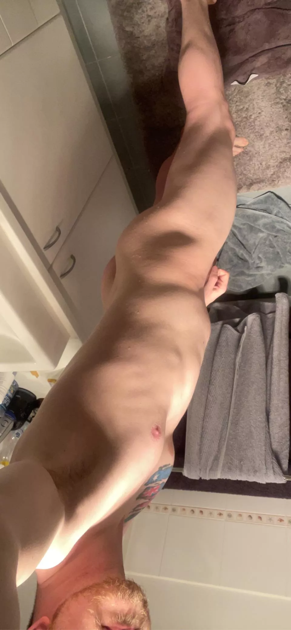 Muscle boy ass 😏