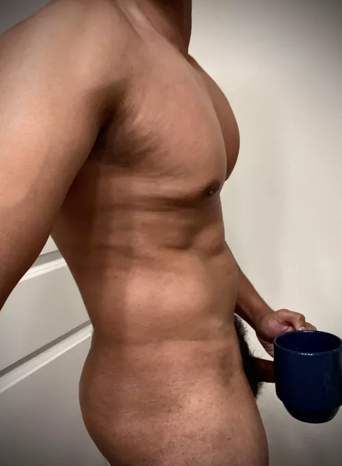 🫘 up for a midday cuppa with cream?🍦