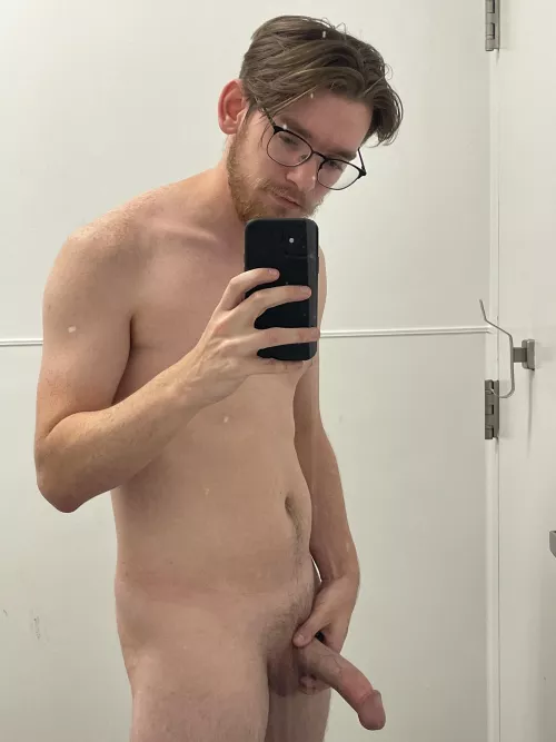 Who’s into nerdy doms?