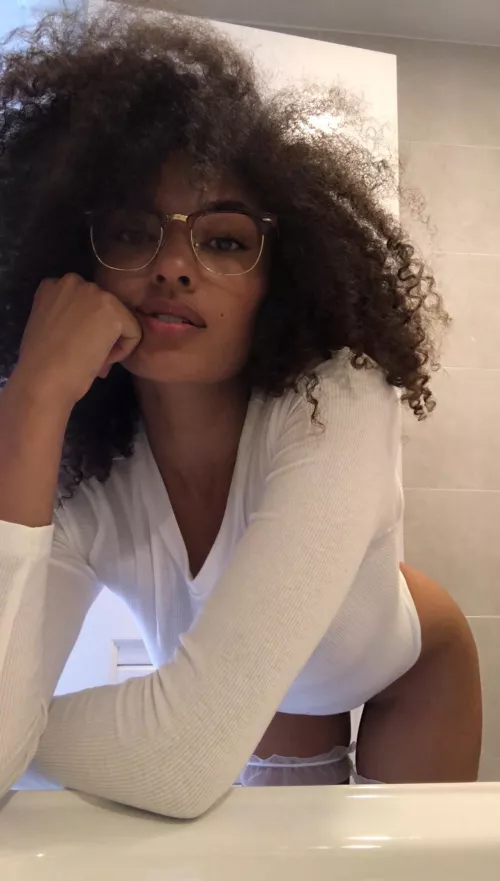 Would you date a mom ?