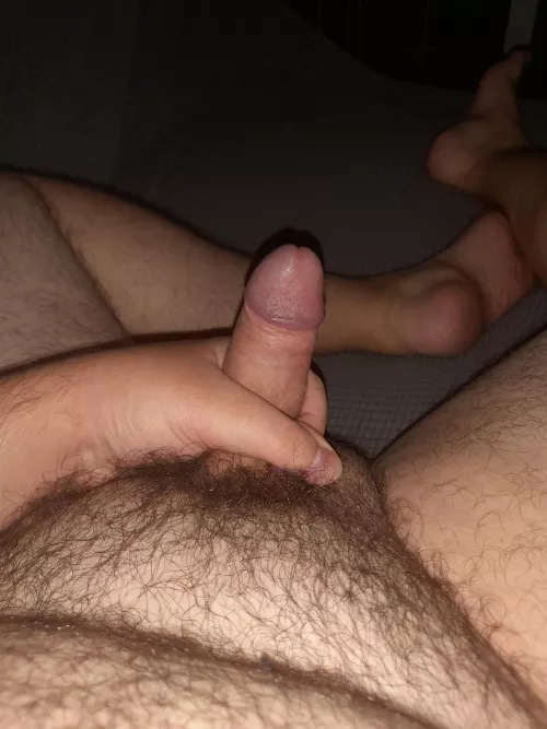 (21) m gay chub vers West Sussex UK looking for relationship or fwb dms are open can accom