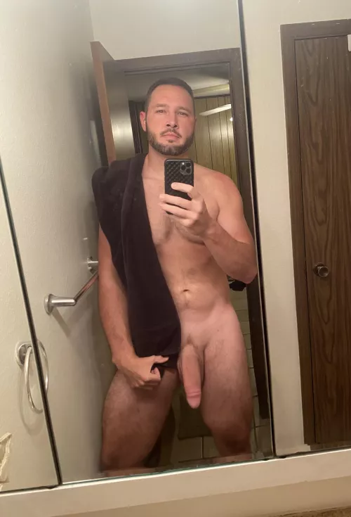 Fresh out the shower. Anyone wanna get dirty with my clean dad bod?