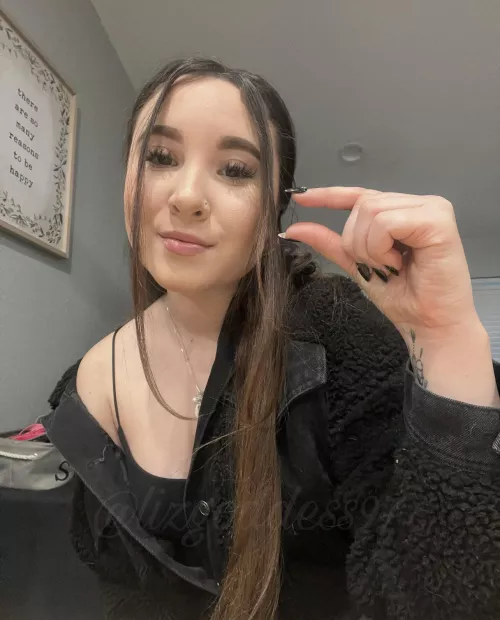 Hey Sexless Loser get ruthlessly made fun of about your size by a Humiliatrix [Domme]