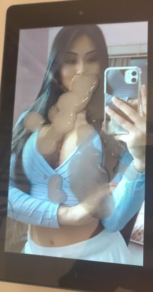 Huge cumtribute for a big tittle Asian baddie.