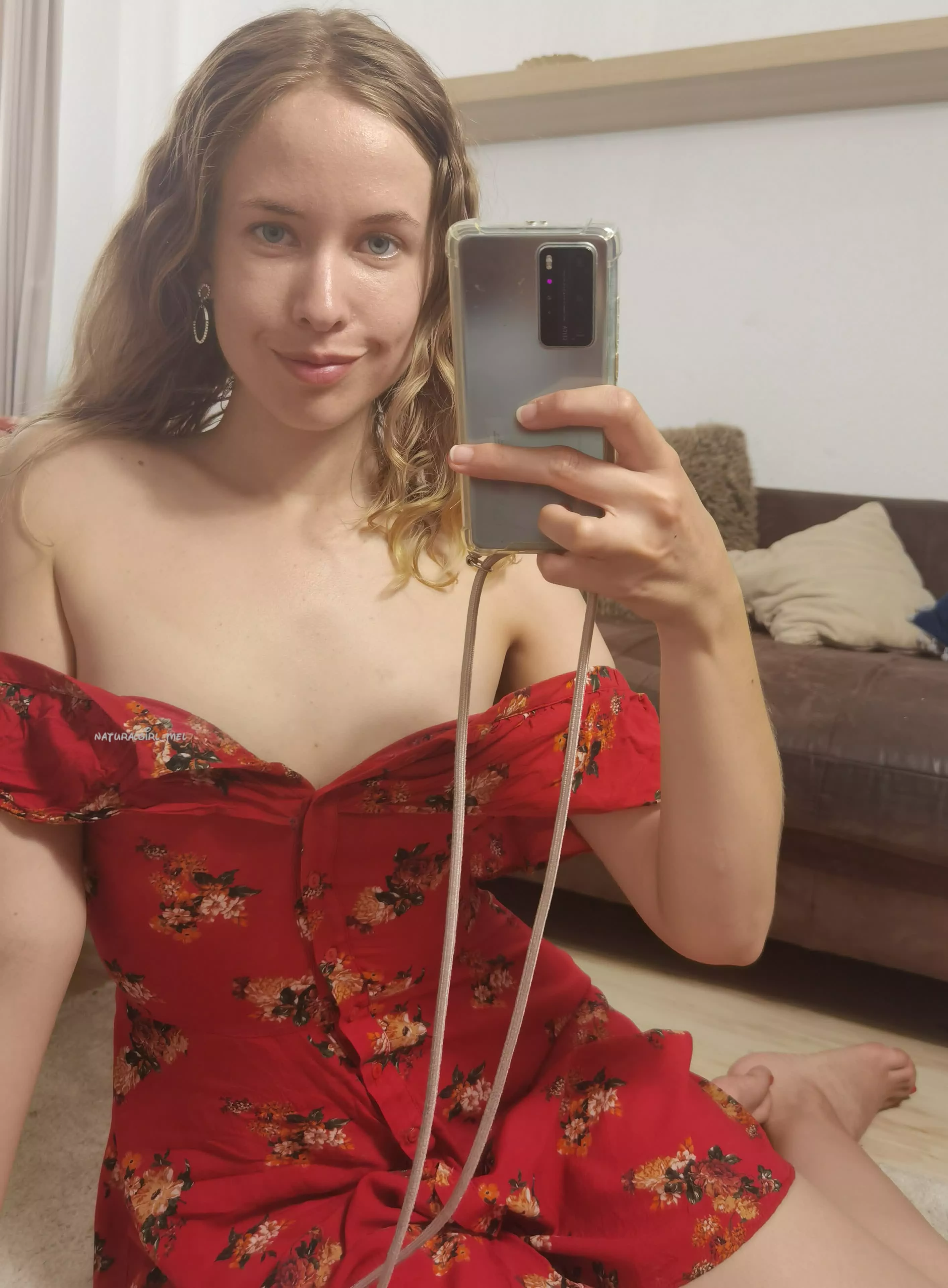 I don't need a bra but I need your hands 😇