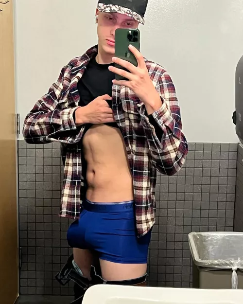 M23 love my blue Calvin’s