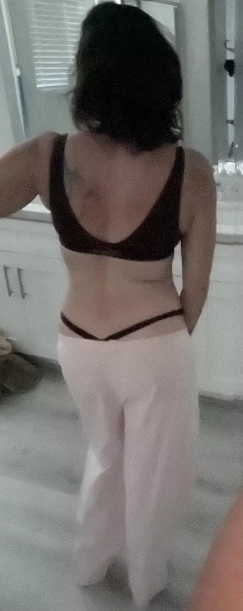 My pants just have a mind of their own🤭