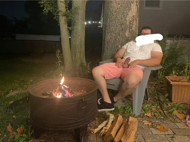 Neighbors might be peeking