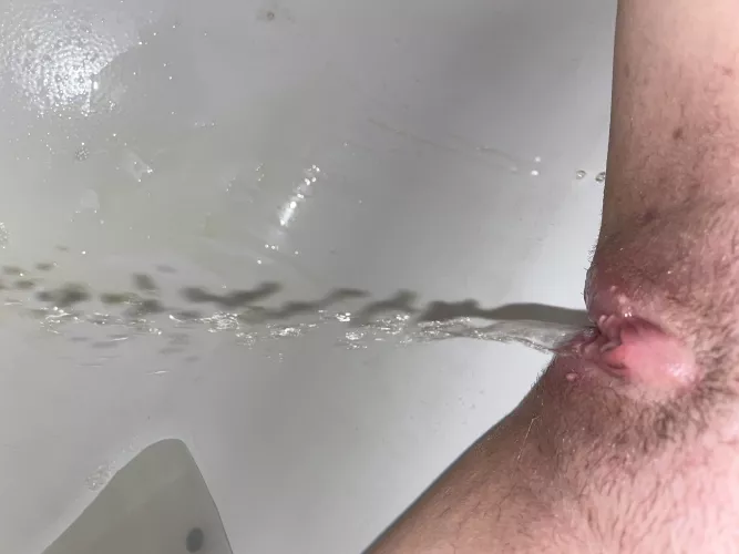 Peeing after fucking myself😍 look how swollen my clit is 💦💦