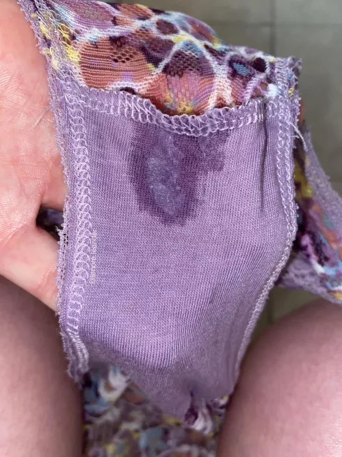 Purple floral lace 💜 [selling] [discreet] >FREE< pussy pop with every purchase!