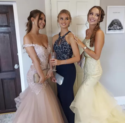 [3] Which princess you taking to bed tonight? 😍