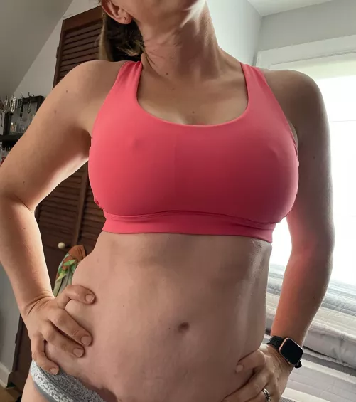 Are you actually going to work out? Or are you really just staring at my tits?