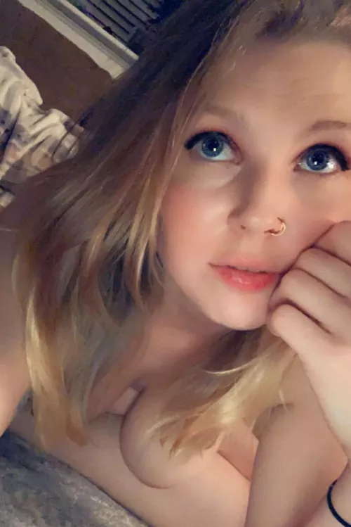 I wish you’d come to bed with me 🥰