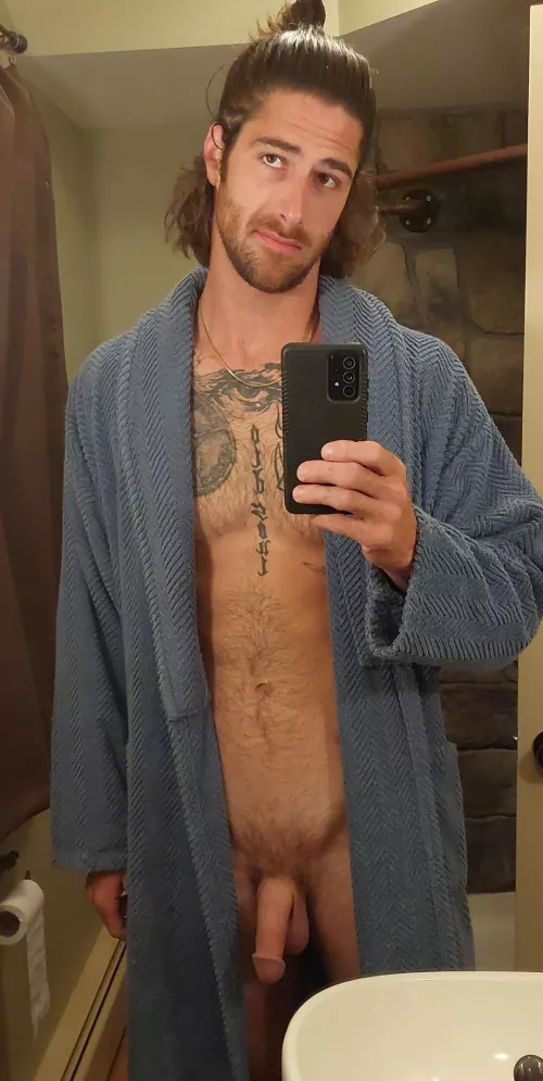 is it big robe season now? or should I take it off?