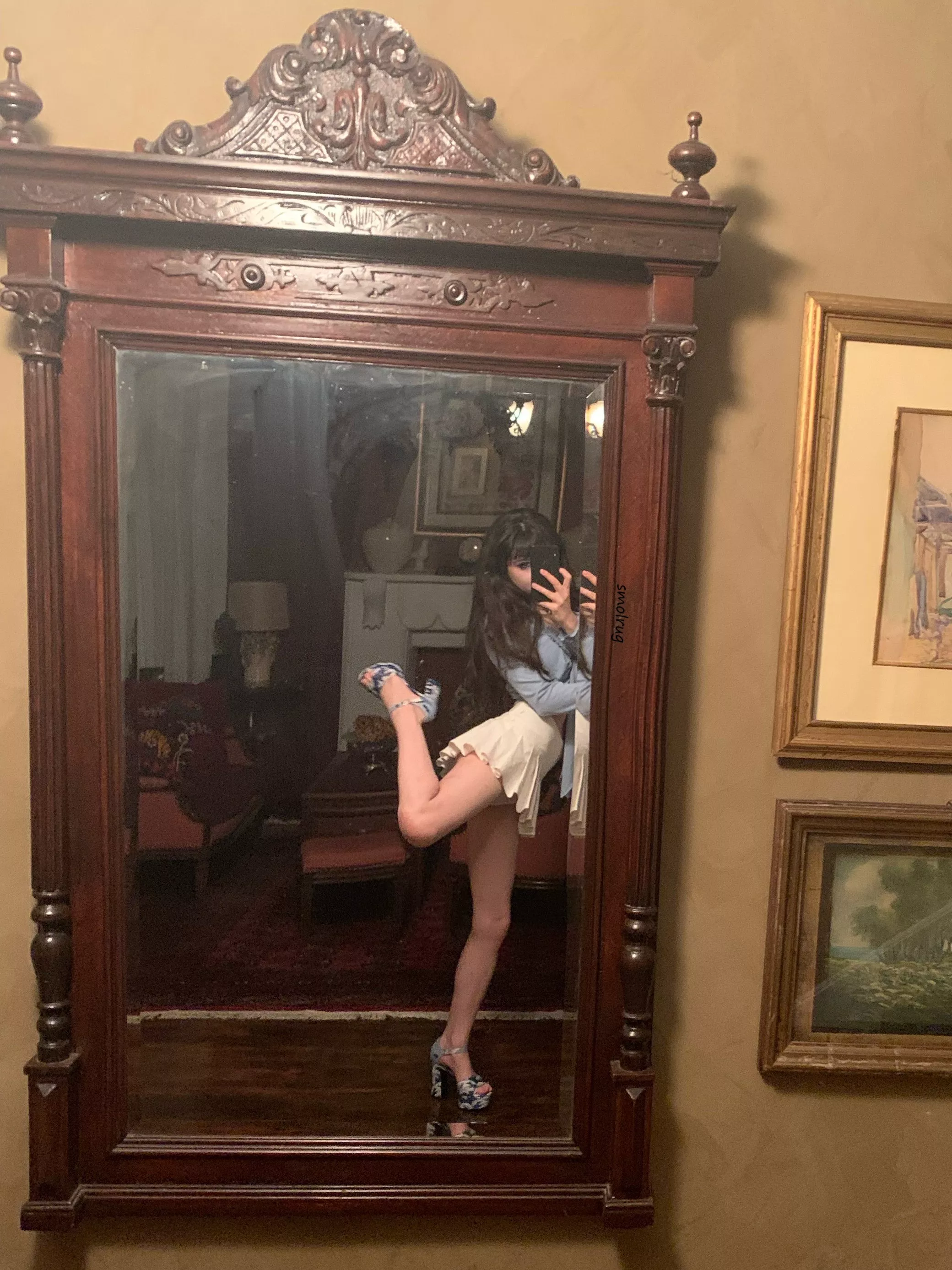party outfit :)) come hit on me 💙[18f]