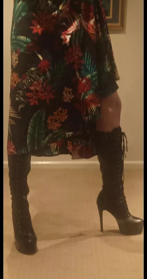 these bad girls make me want to do wicked things