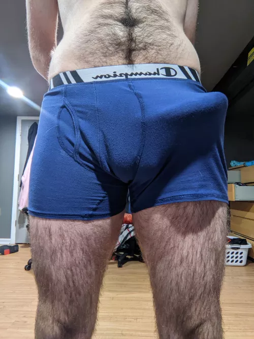 what would you do if you saw this monster? (dms are open)