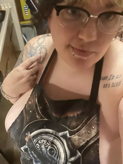 Whipping up some trouble on the kitchen. No link, just cook.