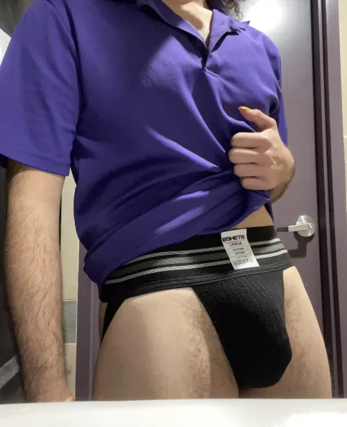 Work bathroom lighting makes my legs look nice 😉