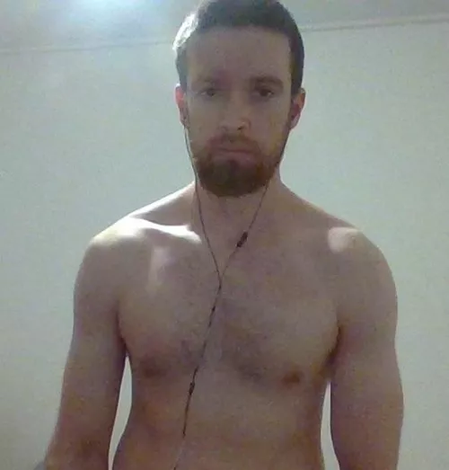 Hiding my bottom half as i’m trying to lose a bit of weight lol