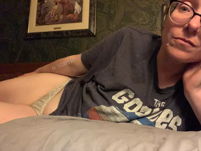 Hope you dig your bois older, geeky and curvy