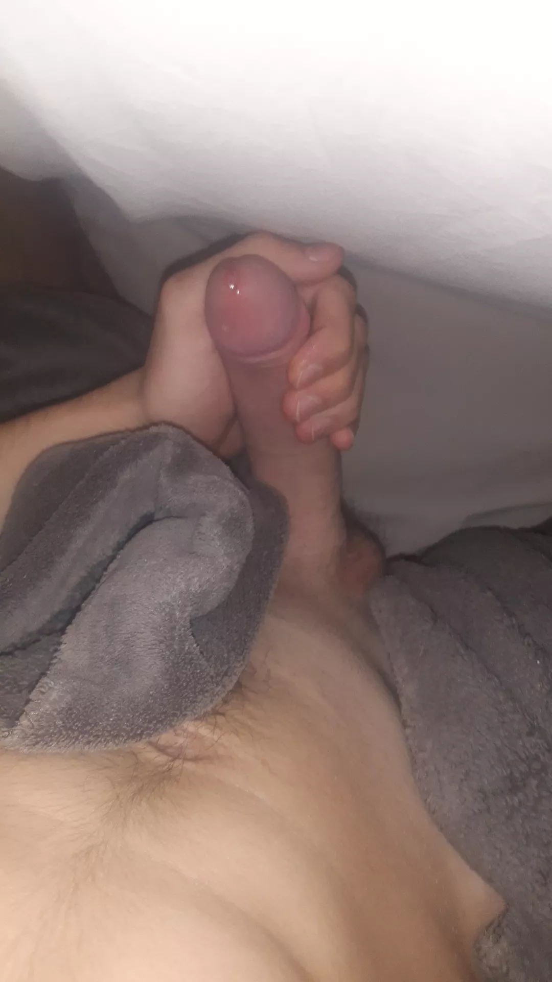 Im so horny rn 🙄