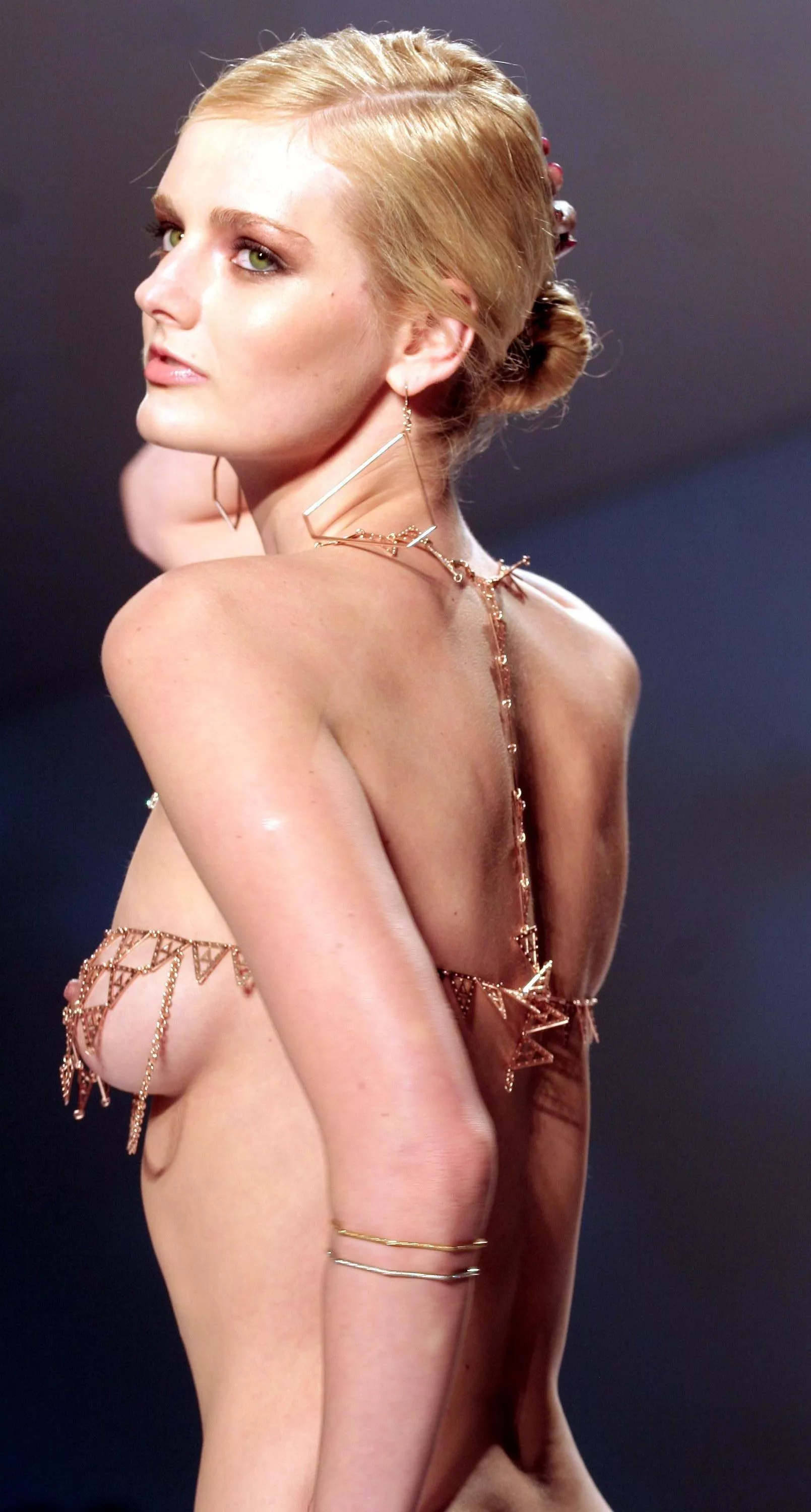Lydia Hearst